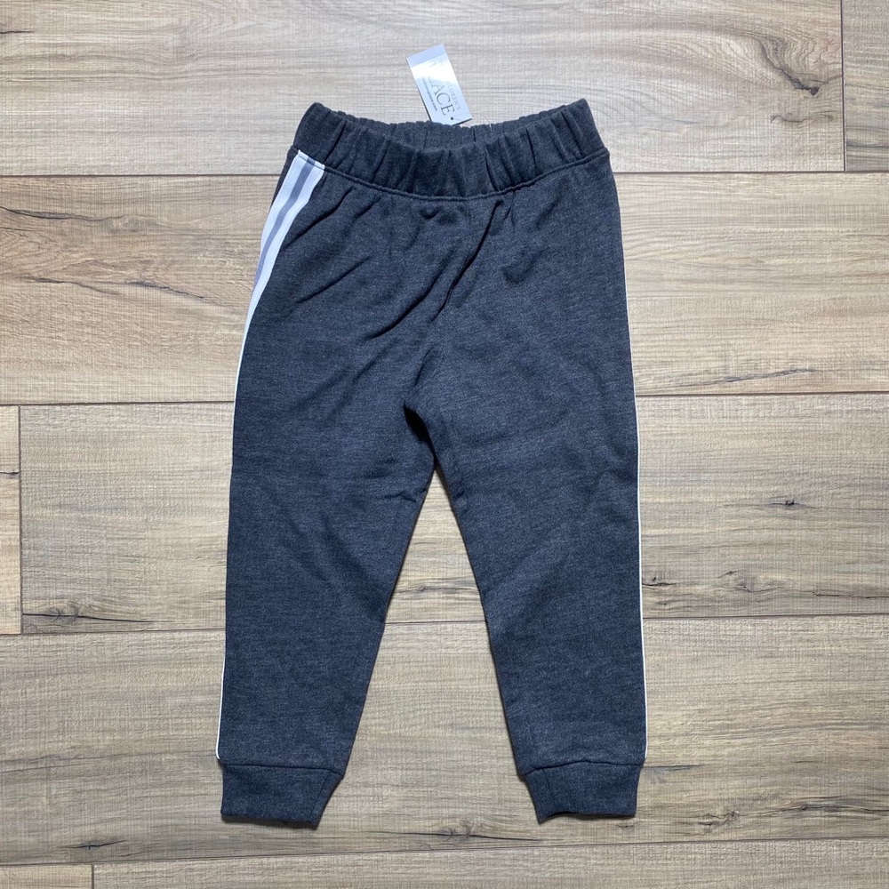 The Childrens Place Boys Sweatpants With White Trim Onโ Legs Size 3T Gray